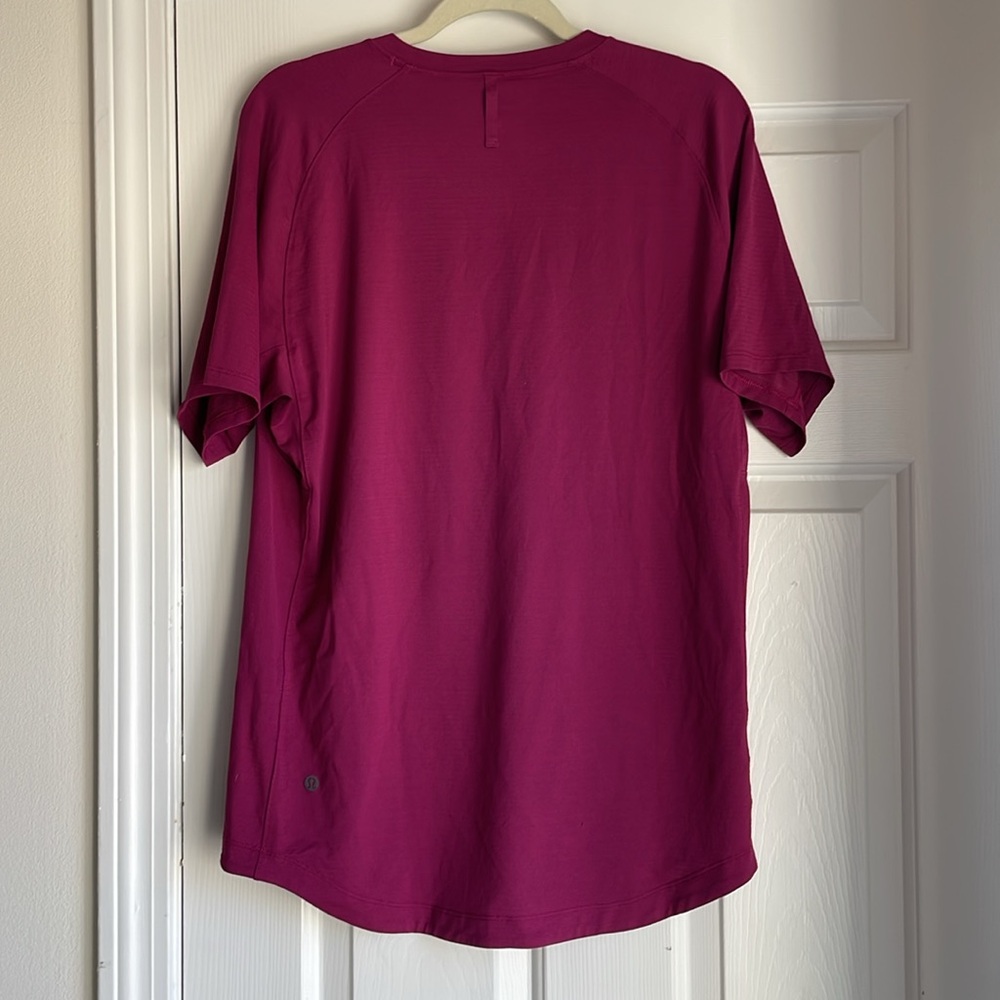 Mens Lululemon Shirt - Picture 4 of 4